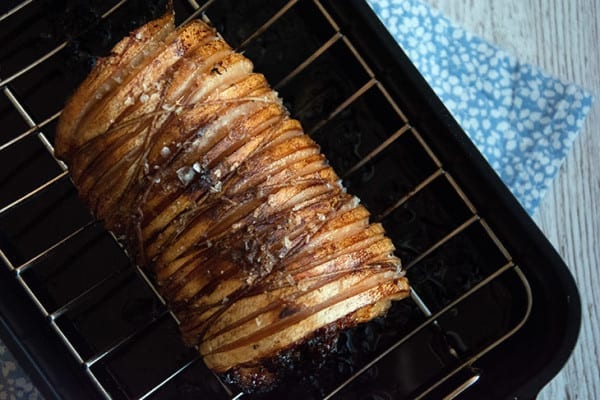 Porchetta - Opskrift På Lækker Italiensk Rullesteg Med Sprød Svær