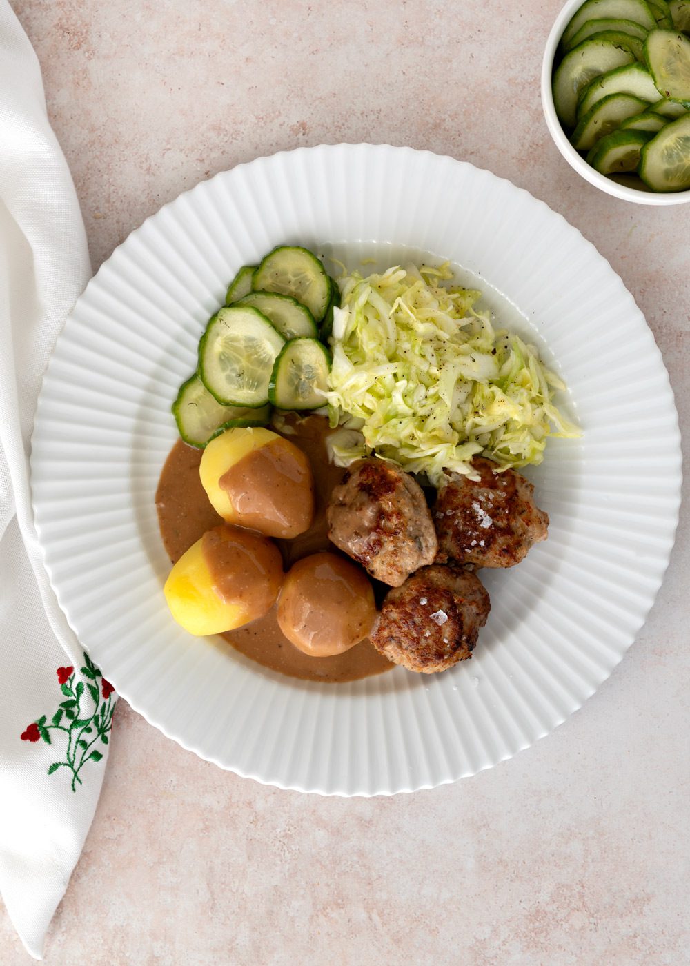 frikadeller med pandesauce